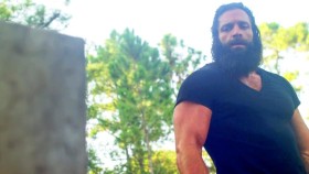Elias se vrací do RAW, Kdo připravuje Logana Paula na zápas s Romanem Reignsem?