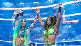 Proč WWE nezrušila Banks & Naomi další účty na sociálních sítích?