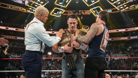 CM Punk vysvětlil, proč dal svůj titul Johnu Cenovi na WWE SNME