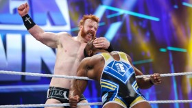 Reakce wrestlingového světa na vážné zranění Big Eho ve včerejším SmackDownu