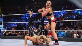 Jak dopadl debutový zápas Rondy Rousey ve SmackDownu a další spoilery z modré show