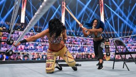 FOTO: Bayley dostala na placené akci WWE Clash of Champions pořádný výprask