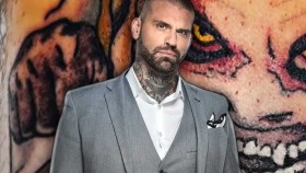 Corey Graves se rozhodl uctít odkaz Braye Wyatta tetováním