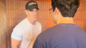 John Cena umlčel fanouška, který mu začal na veřejnosti zpívat