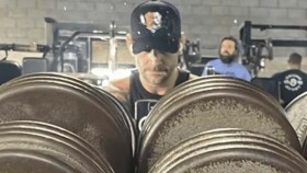 CM Punk opět začal s tréninkem v gymu