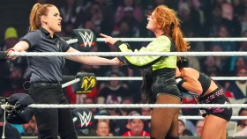 Becky Lynch požaduje, aby byla suspendována rozhodčí WWE Jessika Carr