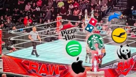 Loga sponzorů budou možná již brzy pokrývat ring WWE