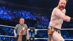 Rozhodčí WWE se omluvil za svou reakci v pátečním SmackDownu