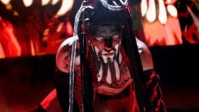 Finn Bálor se chce vrátit do hlavního rosteru a naznačil návrat svého démonického alter ega