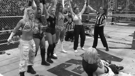 Informace o zraněních v historicky prvním ženském Blood & Guts zápase