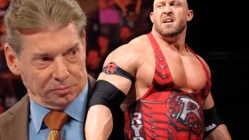 Ryback vulgárně urazil zesnulou matku Vince McMahona, což rozhodně neměl dělat