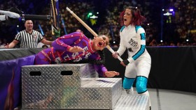 Bianca Belair a Bayley se na WWE Crown Jewel zapsaly do historie