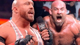 Ryback se opakovaně snaží o zápas s Goldbergem