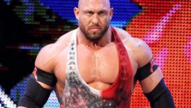 Ryback tvrdí, že ve svém boji proti WWE nefňuká ani si nestěžuje