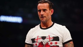 CM Punk naznačil svou speciální výstroj pro dnešní debutový zápas v AEW