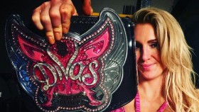 Charlotte Flair ztratila svůj Divas titul