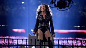 Zákulisní novinky o nečekaném odchodu Stephanie McMahon z WWE