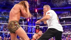 WWE výrazným způsobem změnila plány pro Shanea McMahona