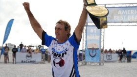 Bývalá hvězda NFL získala WWE 24/7 titul, ale pak o něj přišla