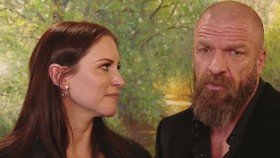 Stephanie McMahon a Triple H možná podpoří prodej WWE