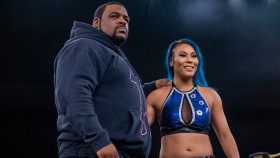 Mia Yim a Keith Lee jsou zasnoubeni