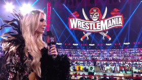 Andrade prozradil pravý důvod, proč WWE pozastavila budování WM zápasu pro Charlotte