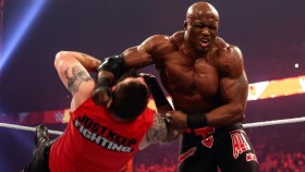 WWE buduje momentum Bobbyho Lashleyho pro střet s Brockem Lesnarem. Odnesl si to Kevin Owens