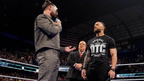 Seth Rollins vzdal tichou poctu Brayi Wyattovi ve SmackDownu