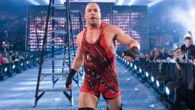 RVD tvrdí, že zápas v AEW ho zřejmě připraví o účast na WrestleManii 40