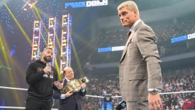 SPOILER: Jak dopadl střet Romana Reignse a Codyho Rhodese ve včerejším SmackDownu?