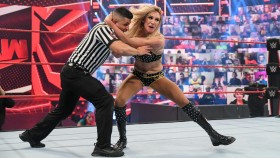 Pravý důvod příběhového suspendování Charlotte Flair