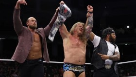 Den díkůvzdání výrazně ovlivnil sledovanost show AEW Dynamite