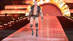 Randy Orton téměř omdlel při svém nástupu do ringu na WrestleManii 33
