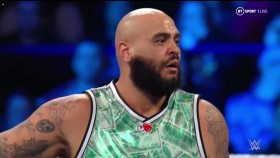 Top Dolla zareagoval na posměch a kritiku jeho trapasu ve SmackDownu