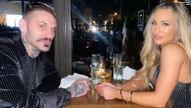 Carmella a Corey Graves měli včera svatbu (Foto v článku)