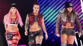 Vince McMahon údajně vytvořil frakci The Riott Squad na základě filmu The Suicide Squad