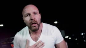 SPOILERY z AEW Dynamite: Další útok The Death Riders, Konec spojenectví a zápasy pro další shows