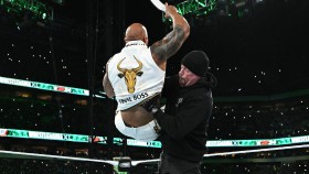 VIDEO: Útěk Undertakera po útoku na The Rocka během WrestleManie 40