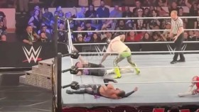 Rey Mysterio naplácal Dominikovi Mysteriovi během WWE Live Eventu