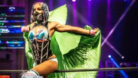 Naznačila Mercedes Moné (Sasha Banks) svůj návrat do WWE?