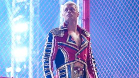 Co oznámil Cody Rhodes fanouškům po skončení vysílání Hell in a Cell?