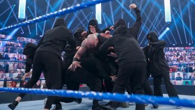 Je TOP hvězda SmackDownu součástí frakce RETRIBUTION?