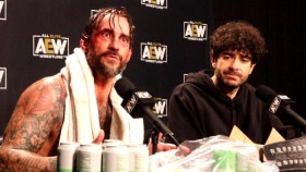 CM Punk se pro svá vyjádření po AEW All Out dostal do zákulisní potyčky s Young Bucks