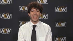 Tony Khan oznámil, že jeden z nejlepších wrestlerů na světě podepíše kontrakt s AEW na PPV show Full Gear