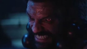 Ukázka z filmu Street Fighter s Romanem Reignsem a Codym Rhodesem