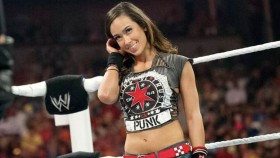 Jaké jsou interní reakce v WWE na návrat AJ Lee?