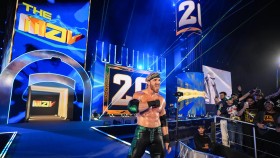 Logan Paul tvrdí, že mu Jey Uso zlomil čelist před WWE Royal Rumble