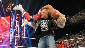 Bývalý writer zkritizoval návrat Brocka Lesnara v pondělní show RAW