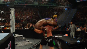 SPOILER: Kdo zvítězil v zápase Brock Lesnar vs. Oba Femi II?