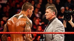 Jim Ross prozradil, proč Vince McMahon nechtěl podepsat kontrakt s Randym Ortonem